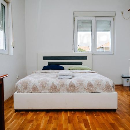 Apartman Stex Podgorica Eksteriør bilde